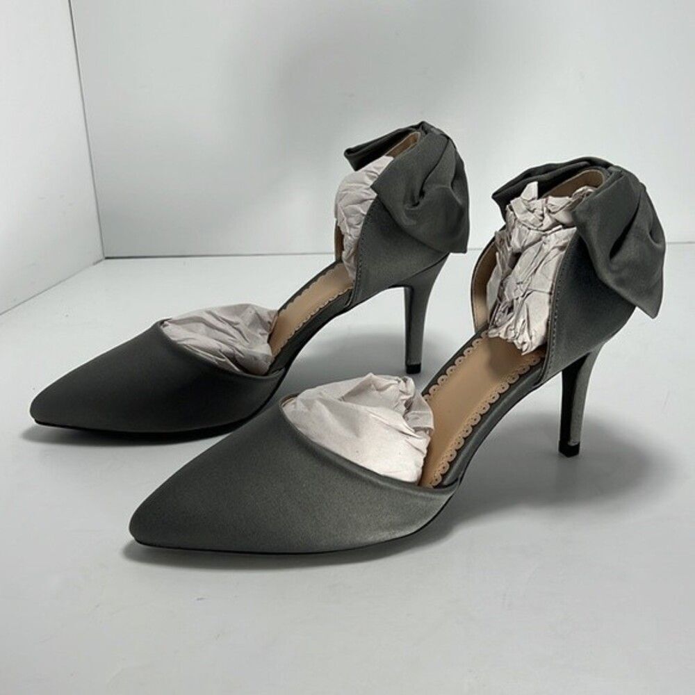 Journee Collection Tanzi Heels Grey size 8 - Picture 4 of 9